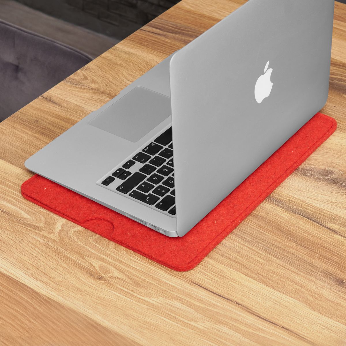 Hülle für Apple MacBook Pro 13" (M1,M2)/Air 13" (M1) Handmade Filz Tasche Rot